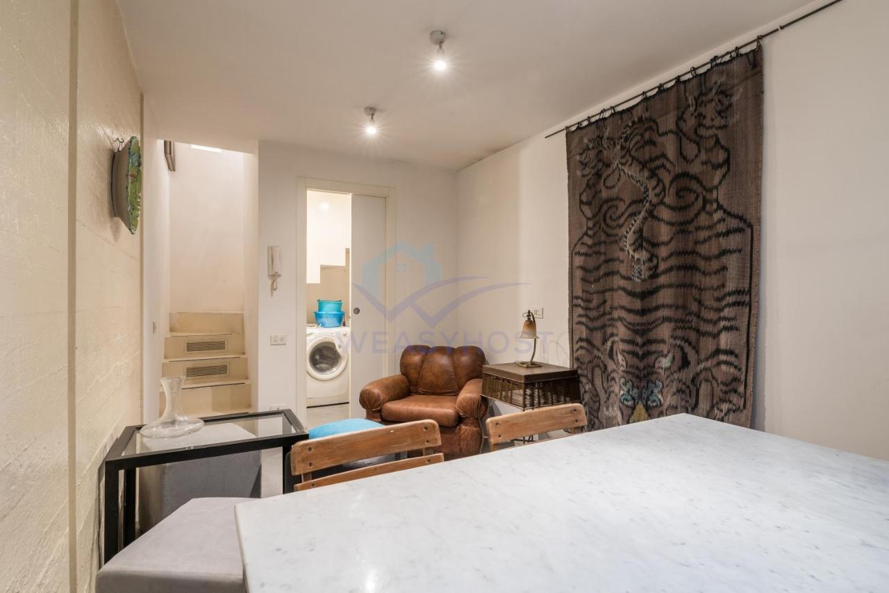 Cozy Entire Apt Close To Piazza Trilussa Rome Exterior photo